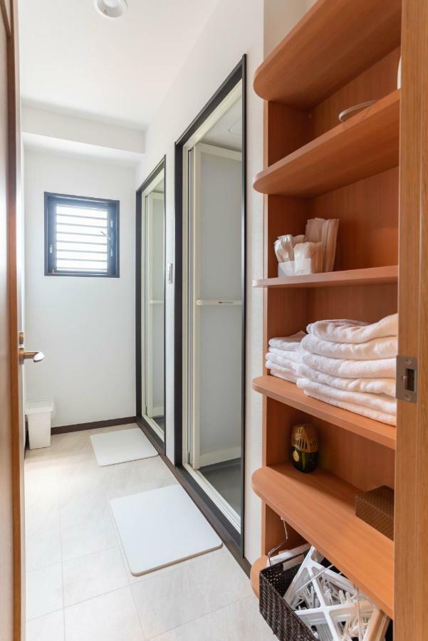 Bijou Suites Ai Осака Экстерьер фото