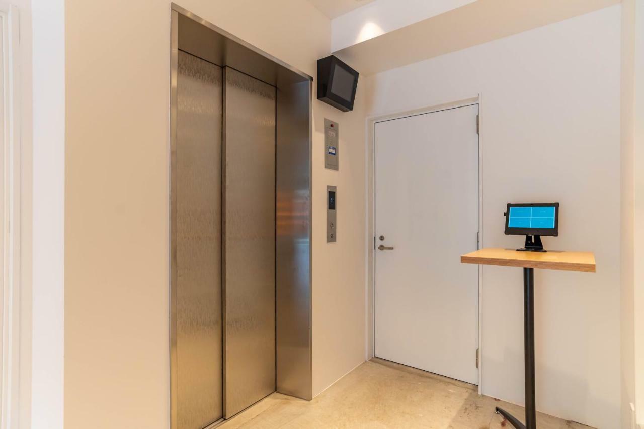 Bijou Suites Ai Осака Экстерьер фото